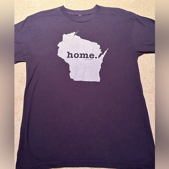 The Home Shirt Wisconsin Navy & White Women Sz Medium Super Soft State T-Shirt - Picture 1 of 3